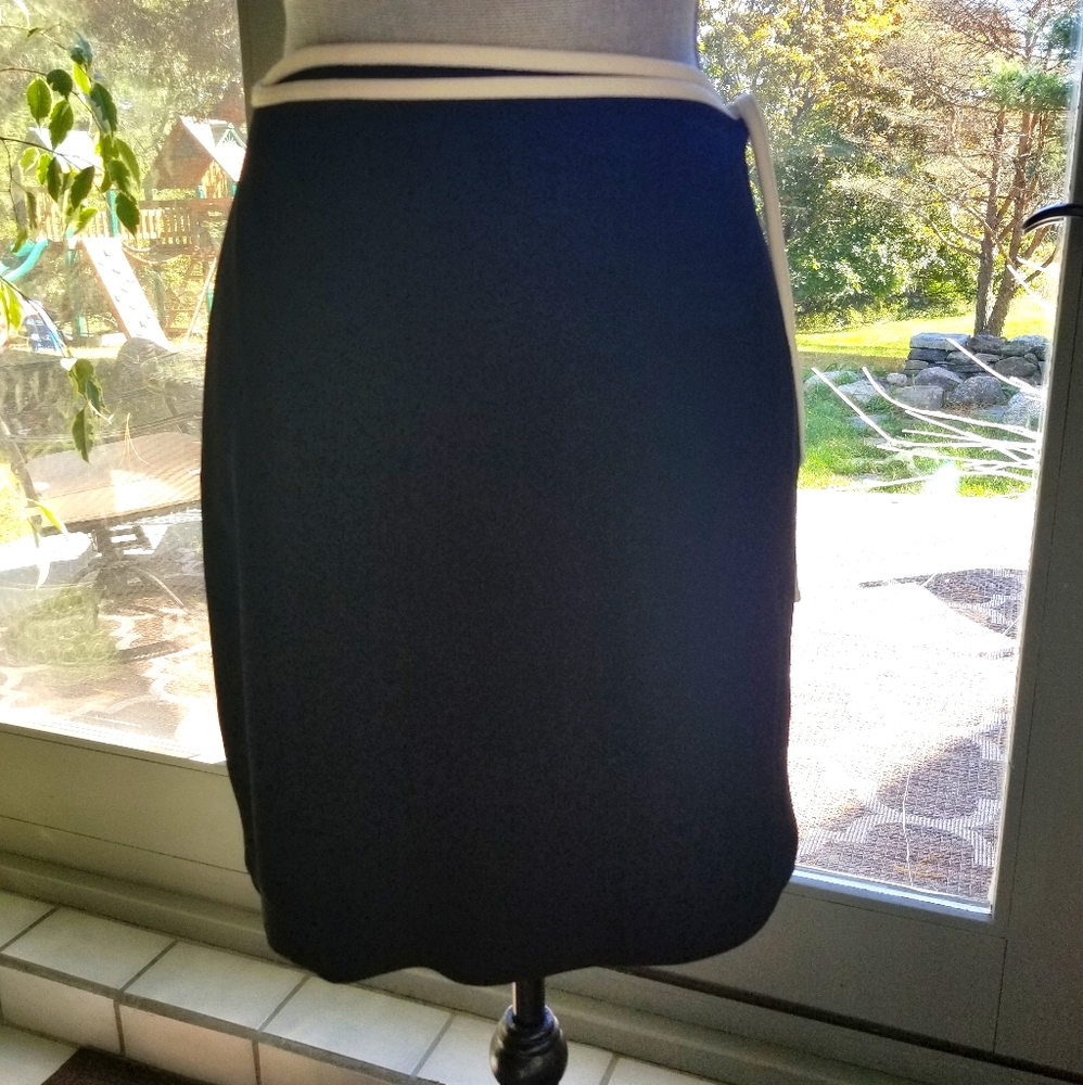 Banana Republic Black Wrap Skirt